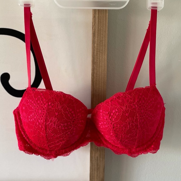 PINK Victoria's Secret Other - PINK Victoria’s Secret Date Push-Up Bra 32C
